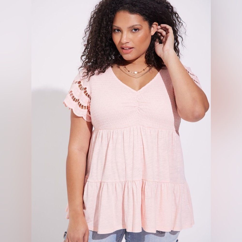 NEW Torrid Slub V-Neck Smocked Bodice Eyelet Sleeve Babydoll top Pink Sz 3X